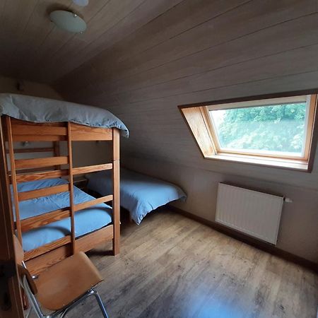 De Meiboom Vakantiehoeve Tot 21 Pers Langemark Dış mekan fotoğraf